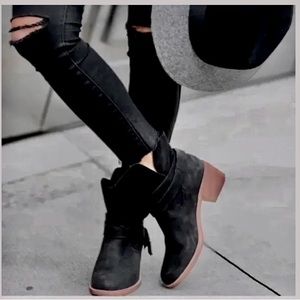 UGG Black Elora Boho Nubuck Leather Ankle Boots 9.5